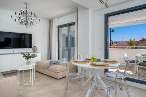 Beachclose apartment with pool in Torremolinos by Costarentals - Ref 173